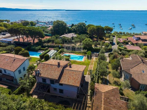 casa indipendente in vendita a Moniga del Garda