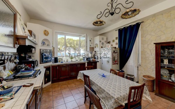 appartamento in vendita a Moniga del Garda