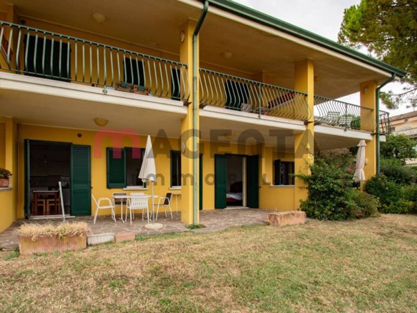 appartamento in vendita a Moniga del Garda
