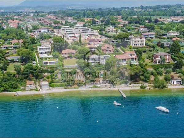 casa indipendente in vendita a Moniga del Garda