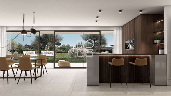 casa indipendente in vendita a Moniga del Garda