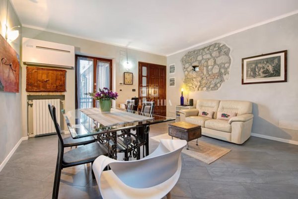 appartamento in vendita a Moniga del Garda