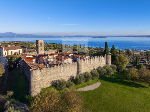 appartamento in vendita a Moniga del Garda