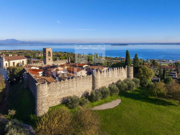 appartamento in vendita a Moniga del Garda