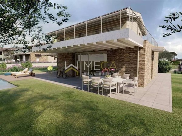 casa indipendente in vendita a Moniga del Garda