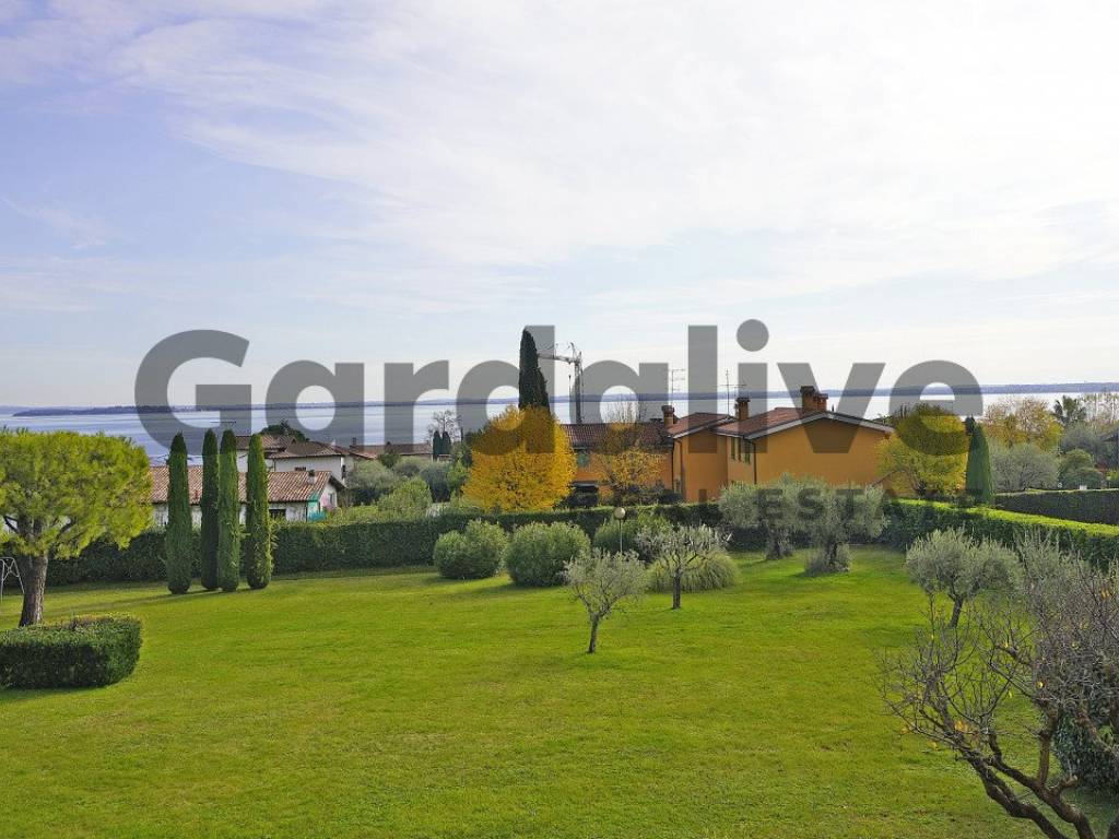 appartamento in vendita a Moniga del Garda