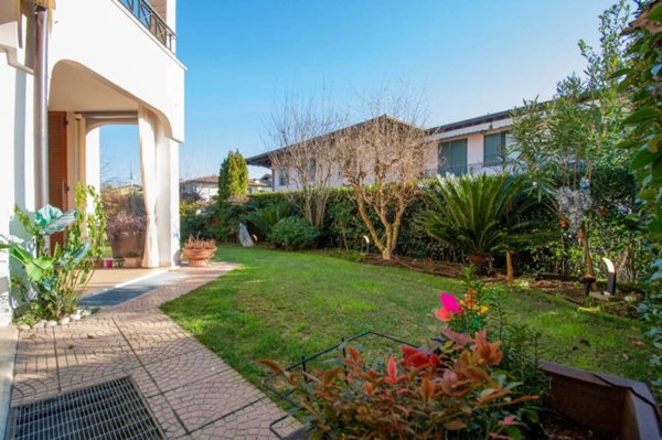 appartamento in vendita a Moniga del Garda