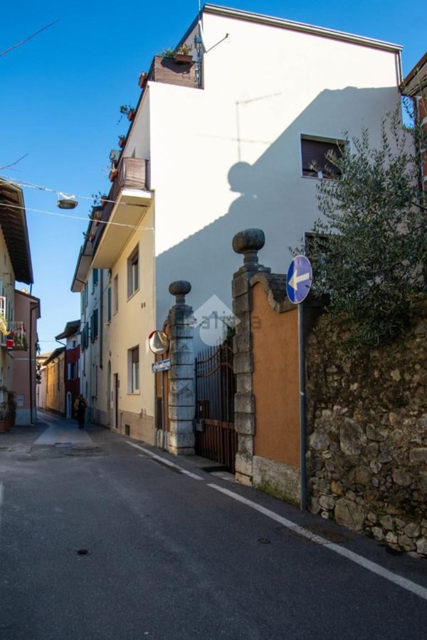 appartamento in vendita a Moniga del Garda