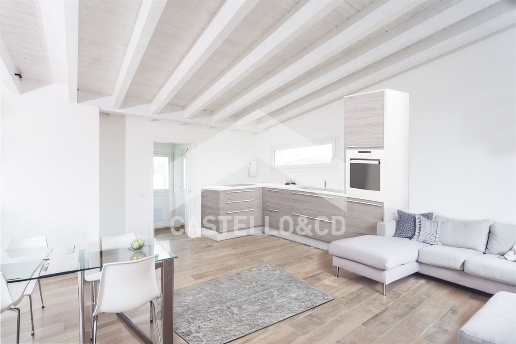 casa indipendente in vendita a Moniga del Garda