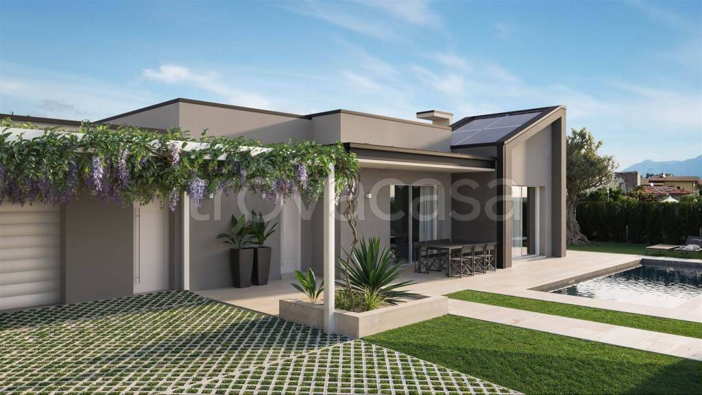 casa indipendente in vendita a Moniga del Garda