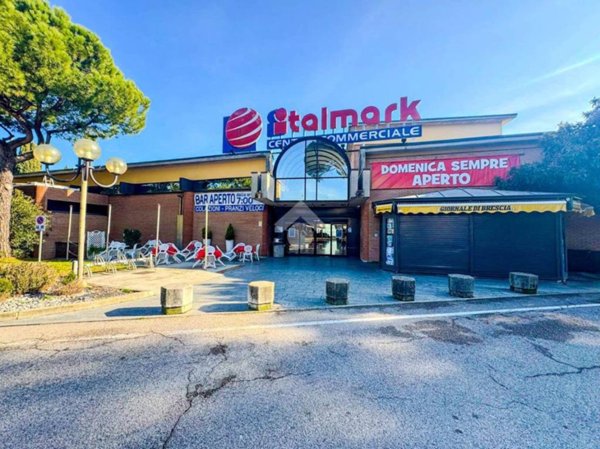 negozio in vendita a Moniga del Garda