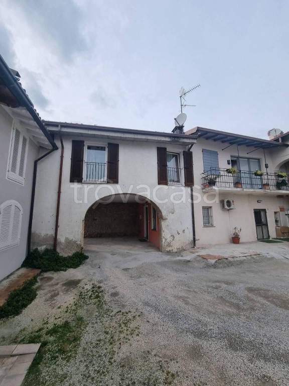 appartamento in vendita a Moniga del Garda