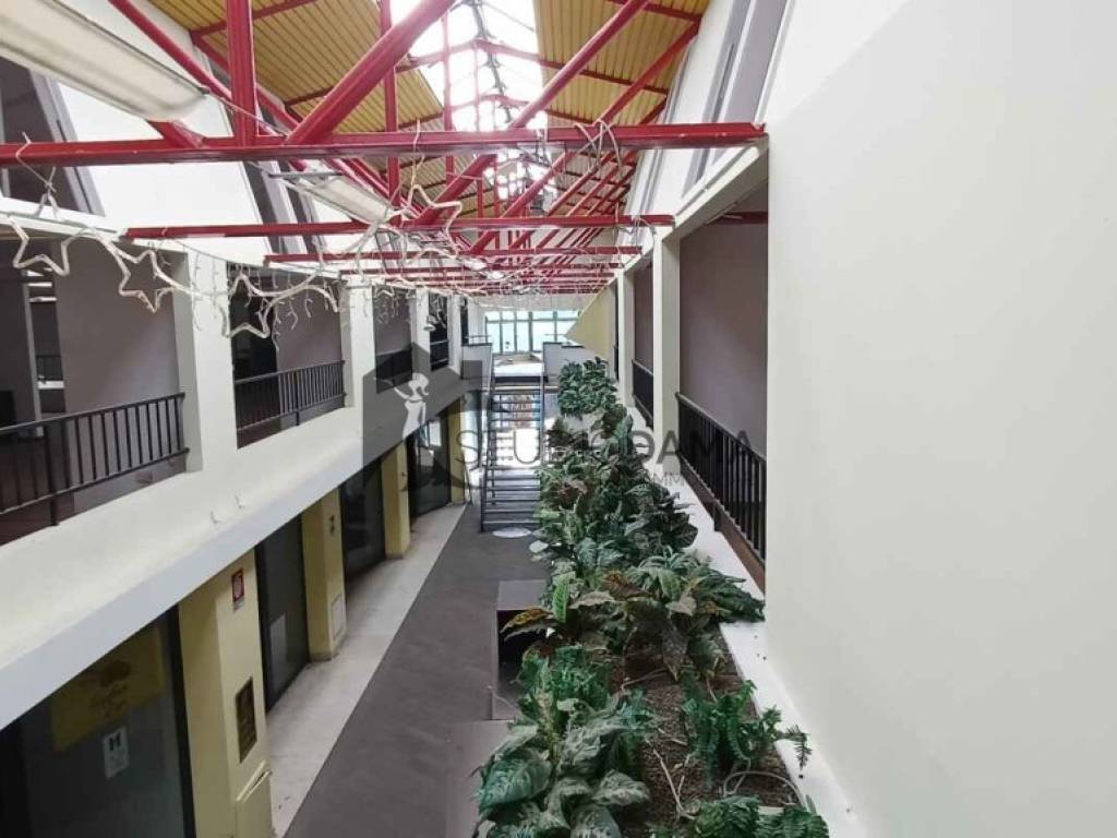 negozio in vendita a Moniga del Garda