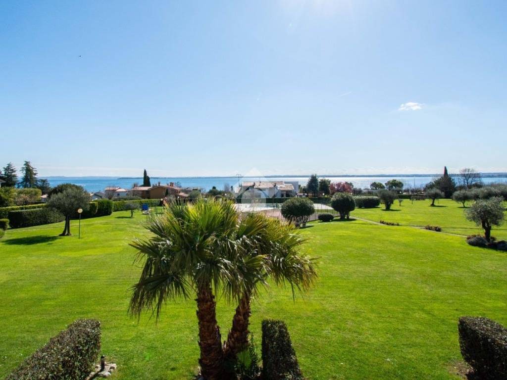 appartamento in vendita a Moniga del Garda