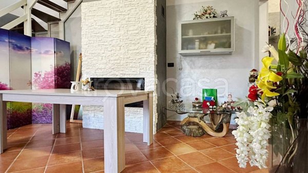 appartamento in vendita a Moniga del Garda