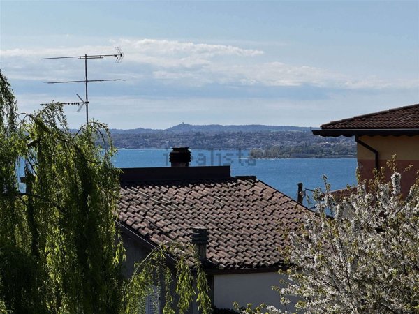 appartamento in vendita a Moniga del Garda