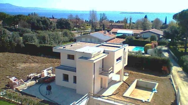 casa indipendente in vendita a Moniga del Garda