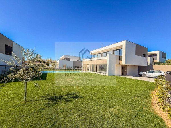 casa indipendente in vendita a Moniga del Garda