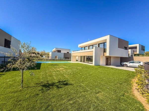 casa indipendente in vendita a Moniga del Garda