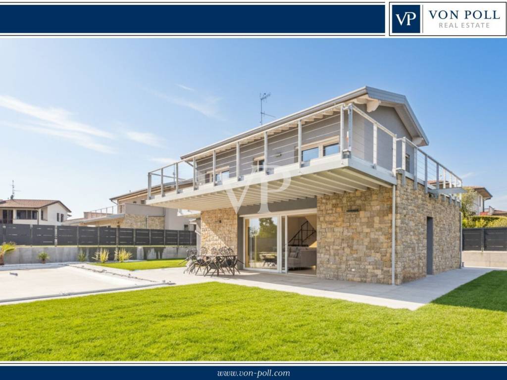 casa indipendente in vendita a Moniga del Garda