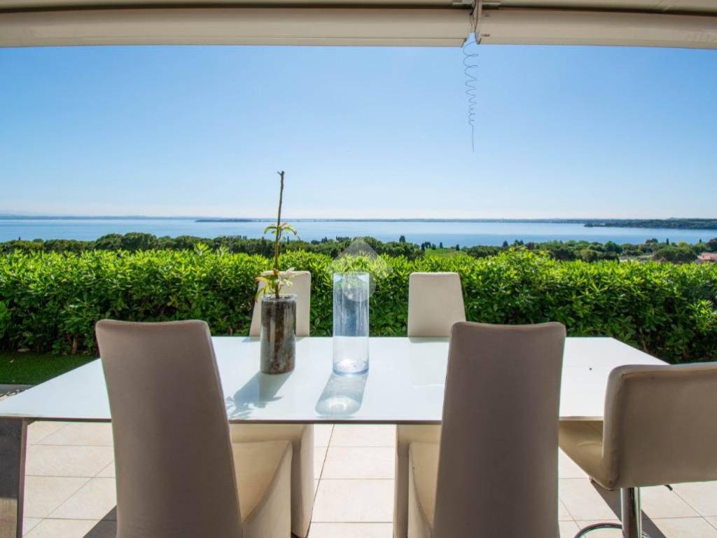 appartamento in vendita a Moniga del Garda