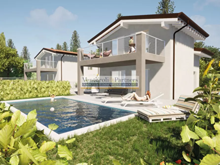 casa indipendente in vendita a Moniga del Garda