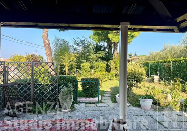 casa indipendente in vendita a Moniga del Garda
