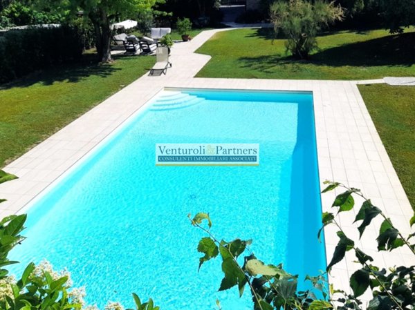 appartamento in vendita a Moniga del Garda