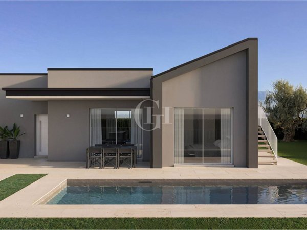 casa indipendente in vendita a Moniga del Garda