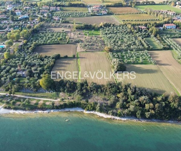 terreno agricolo in vendita a Moniga del Garda