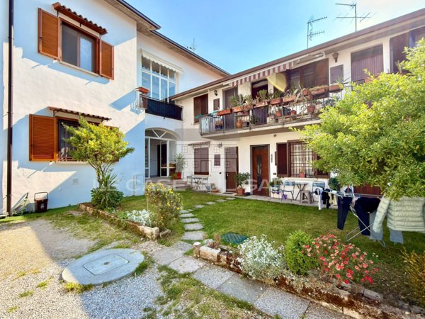 appartamento in vendita a Moniga del Garda