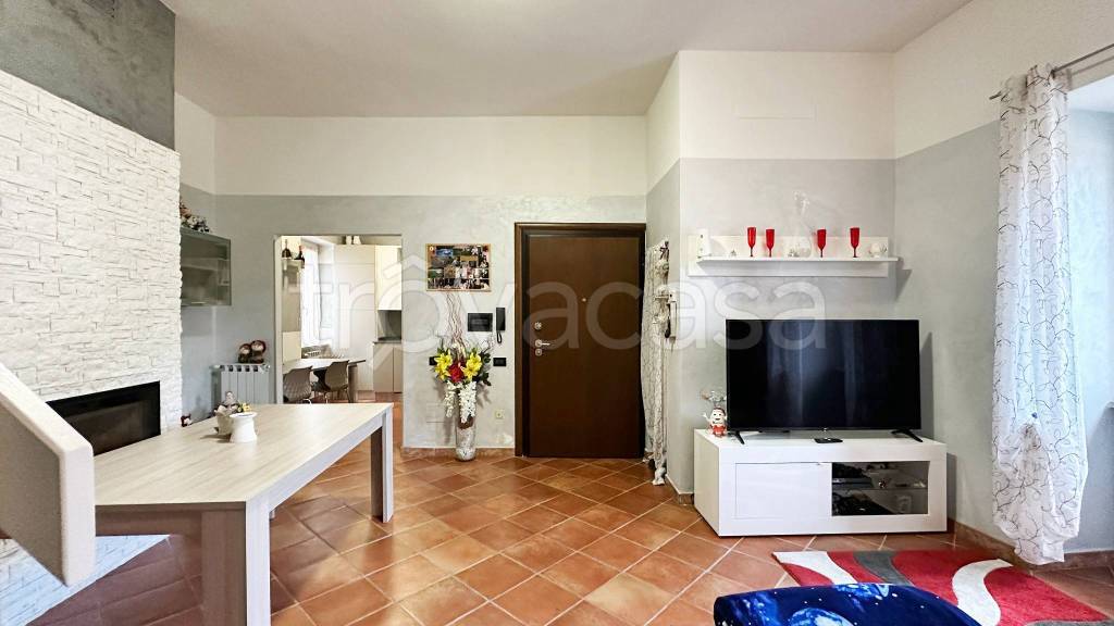 appartamento in vendita a Moniga del Garda