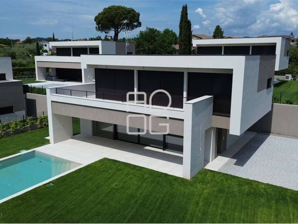 casa indipendente in vendita a Moniga del Garda