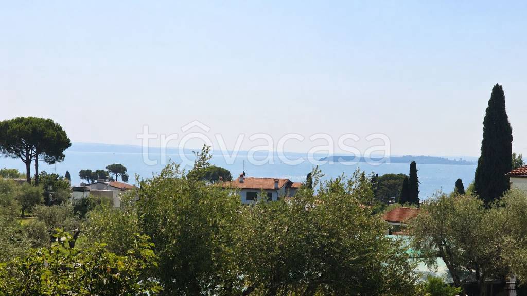 appartamento in vendita a Moniga del Garda