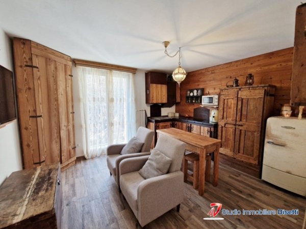 appartamento in vendita a Monno