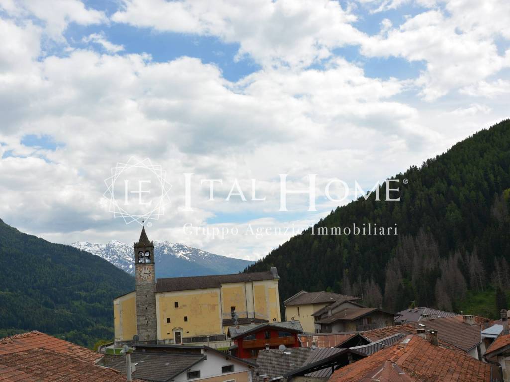 appartamento in vendita a Monno