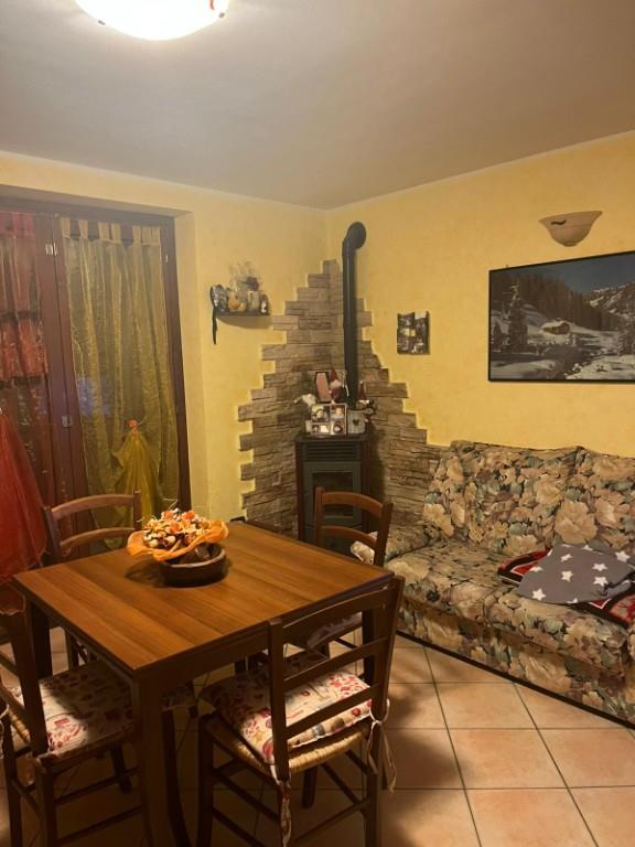 appartamento in vendita a Monno