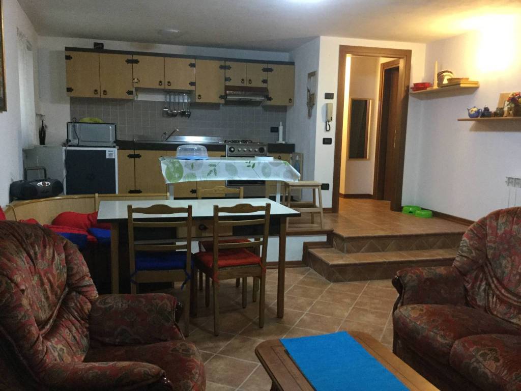 appartamento in vendita a Monno