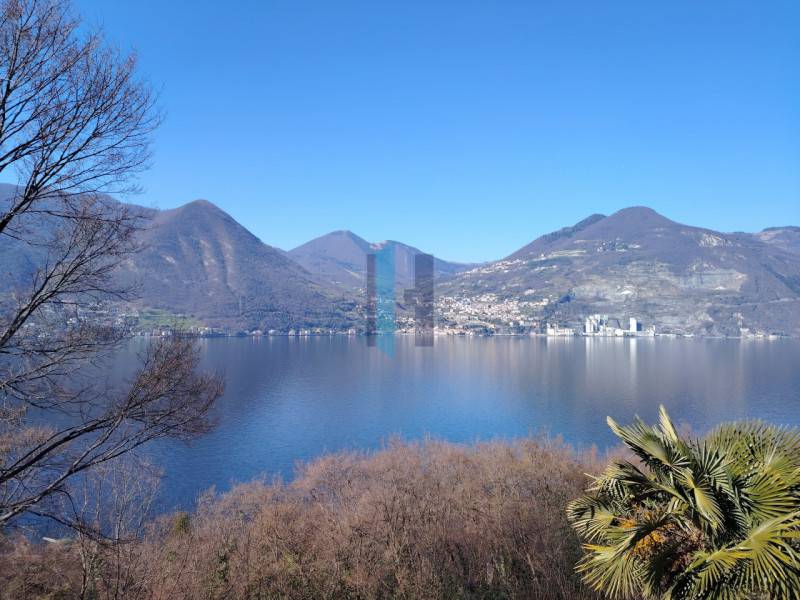 appartamento in vendita a Monte Isola in zona Menzino