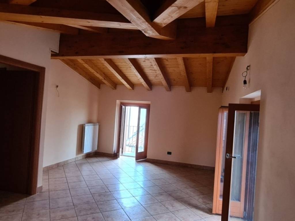 appartamento in vendita a Monte Isola in zona Masse