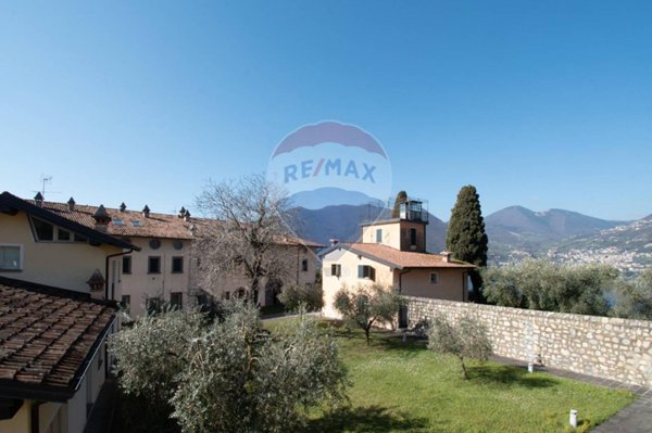 appartamento in vendita a Monte Isola
