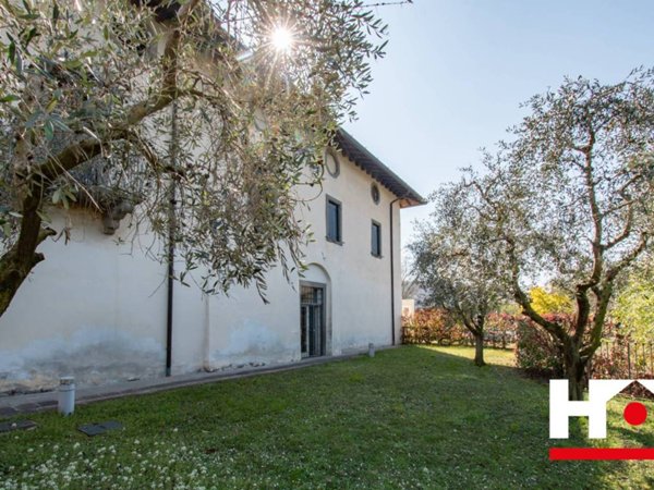 appartamento in vendita a Monte Isola in zona Menzino