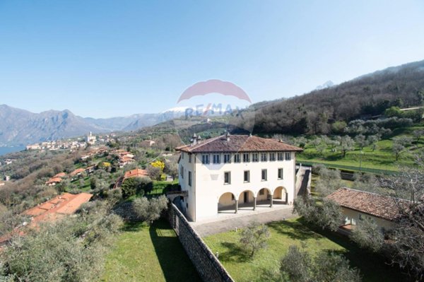 casa indipendente in vendita a Monte Isola
