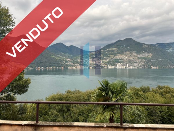 appartamento in vendita a Monte Isola in zona Menzino
