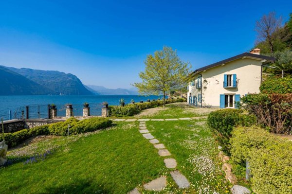 casa indipendente in vendita a Monte Isola