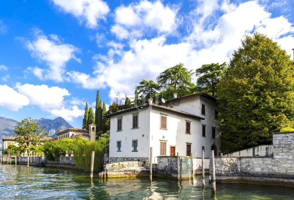 casa indipendente in vendita a Monte Isola