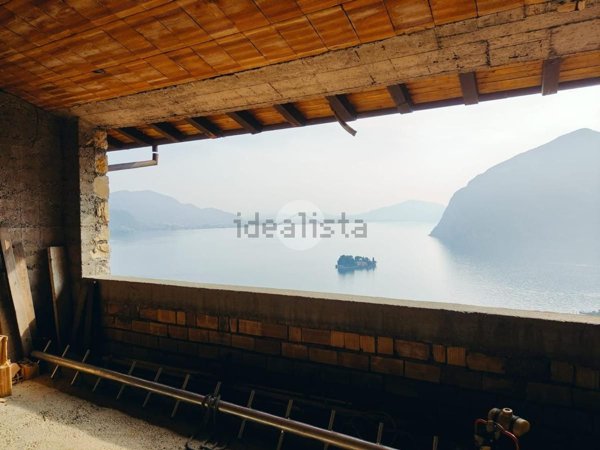 casa indipendente in vendita a Monte Isola