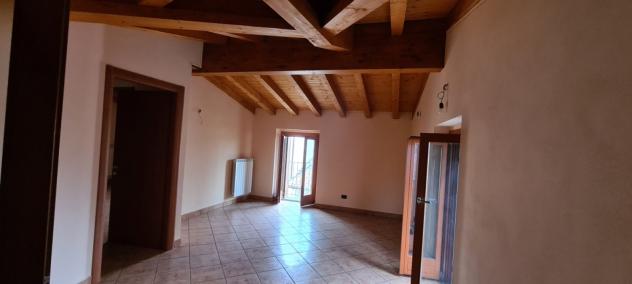 appartamento in vendita a Monte Isola in zona Masse