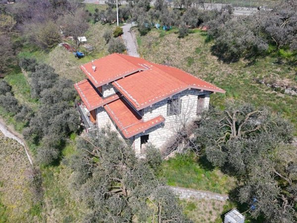 casa indipendente in vendita a Monte Isola