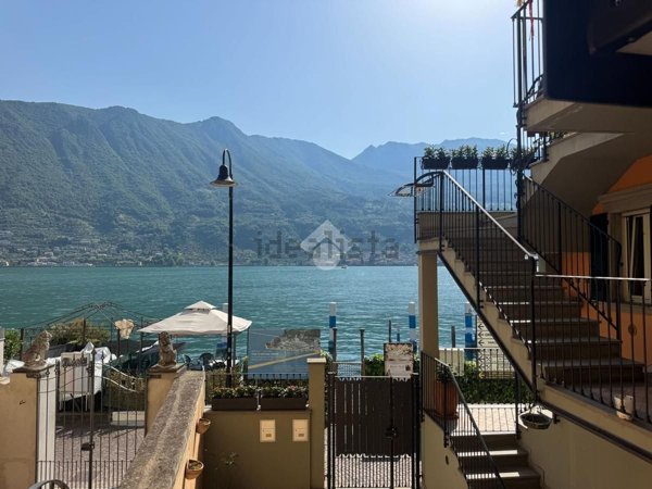 appartamento in vendita a Monte Isola in zona Carzano